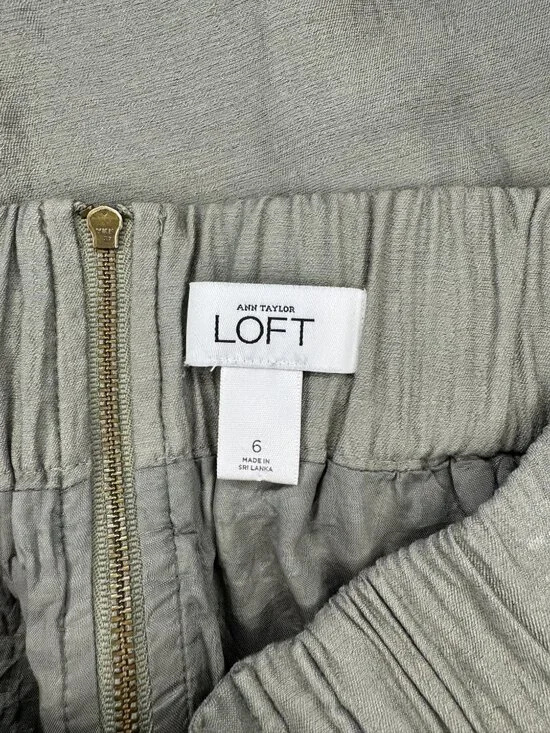 Ann Taylor Loft Mini Skirt Green with Zipper size 6 Medium - Picture 3 of 6